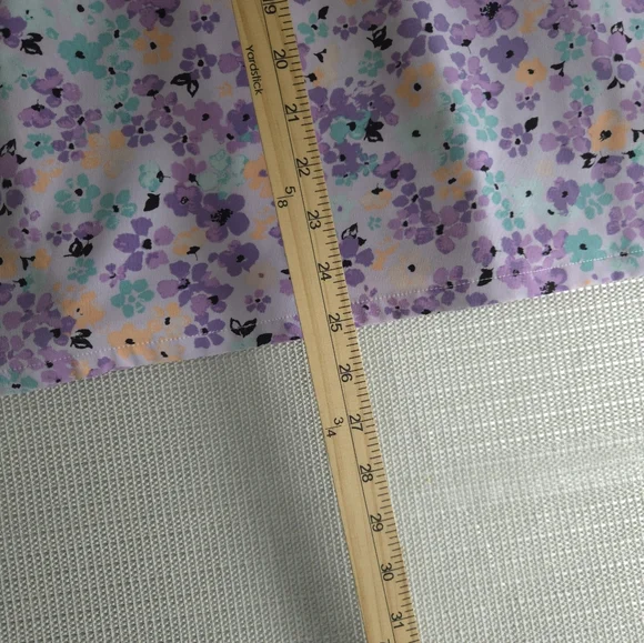 Willow Brook Floral Flowers Scrub Top Shirt Pockets Adult Women's 2XL - Picture 9 of 10